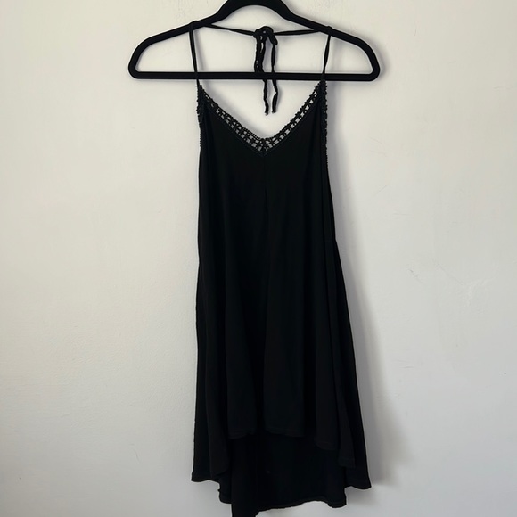 Don’t Ask Why flowy Lace Halter Neck Dress - Picture 1 of 7